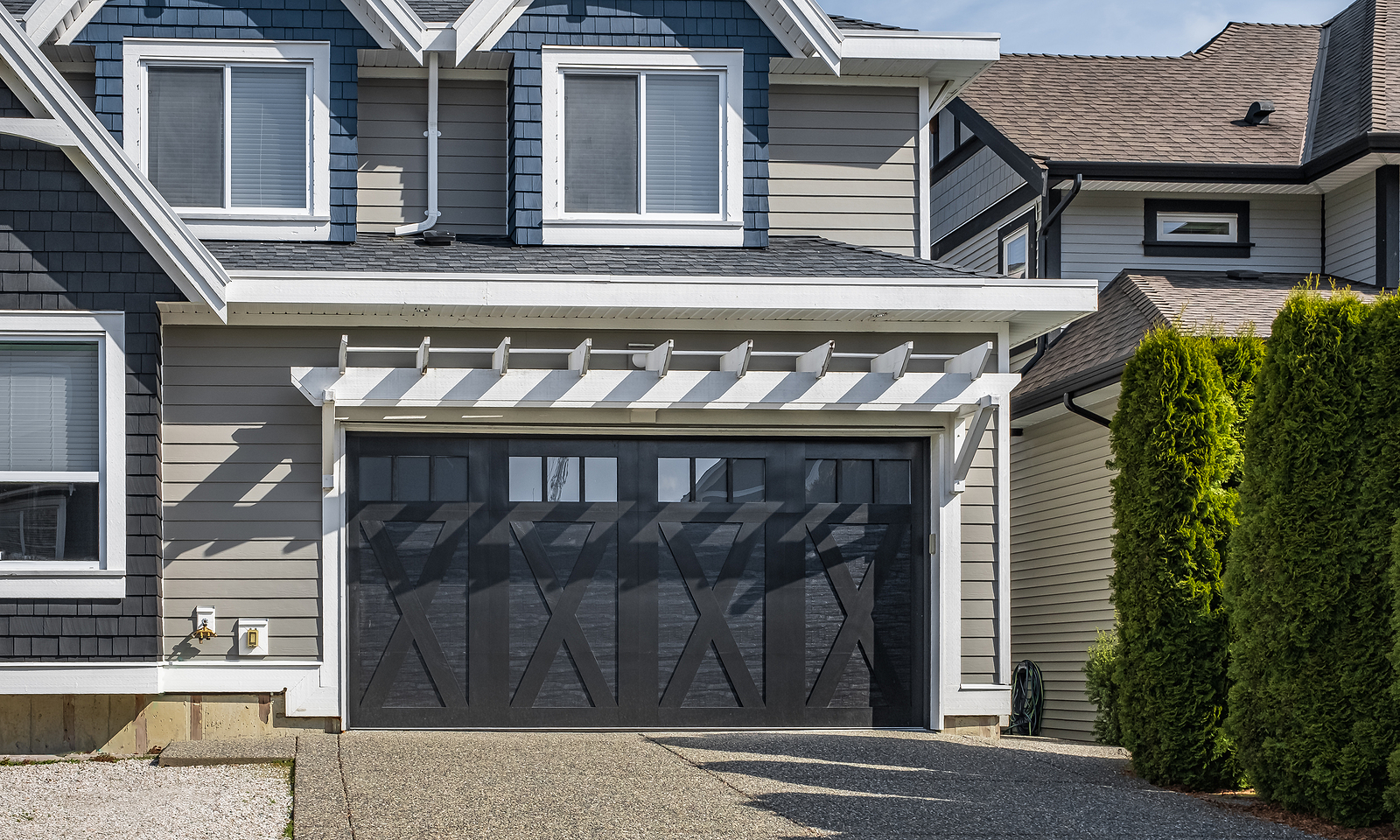 Integrity Garage Door Repair Services in Woodland Hills, CA